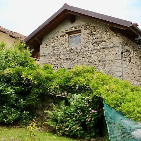 Casa Di Carla Дом отдыха Lauco